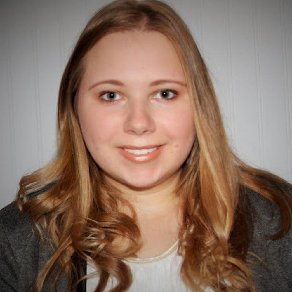 Meet your Posher, Maegan